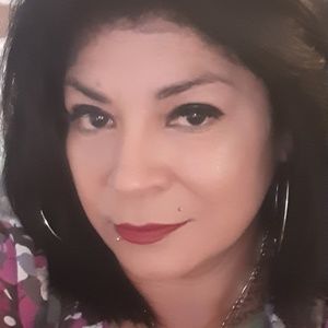 Meet your Posher, June